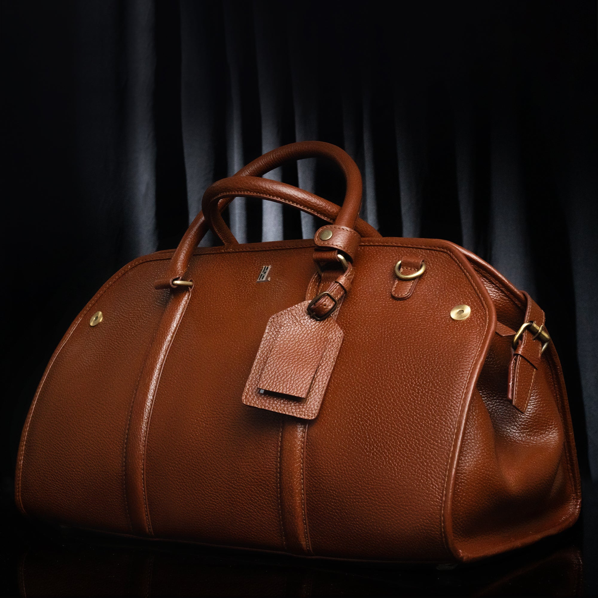 Aristo Duffle – Chestnut Brown | Premium Travel & Lifestyle Bag