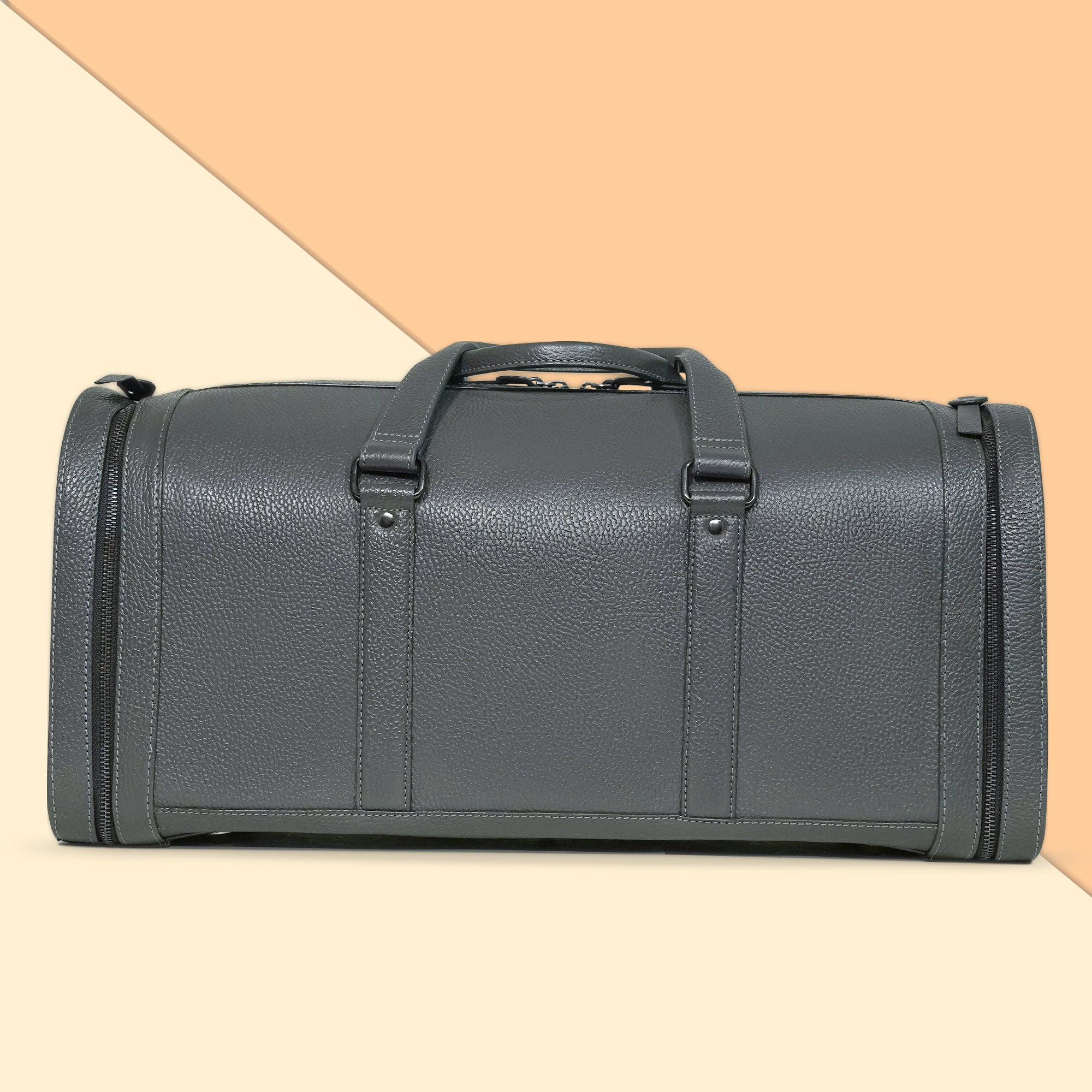 Romeo Duffle – Textured Black | Premium Travel & Lifestyle Bag