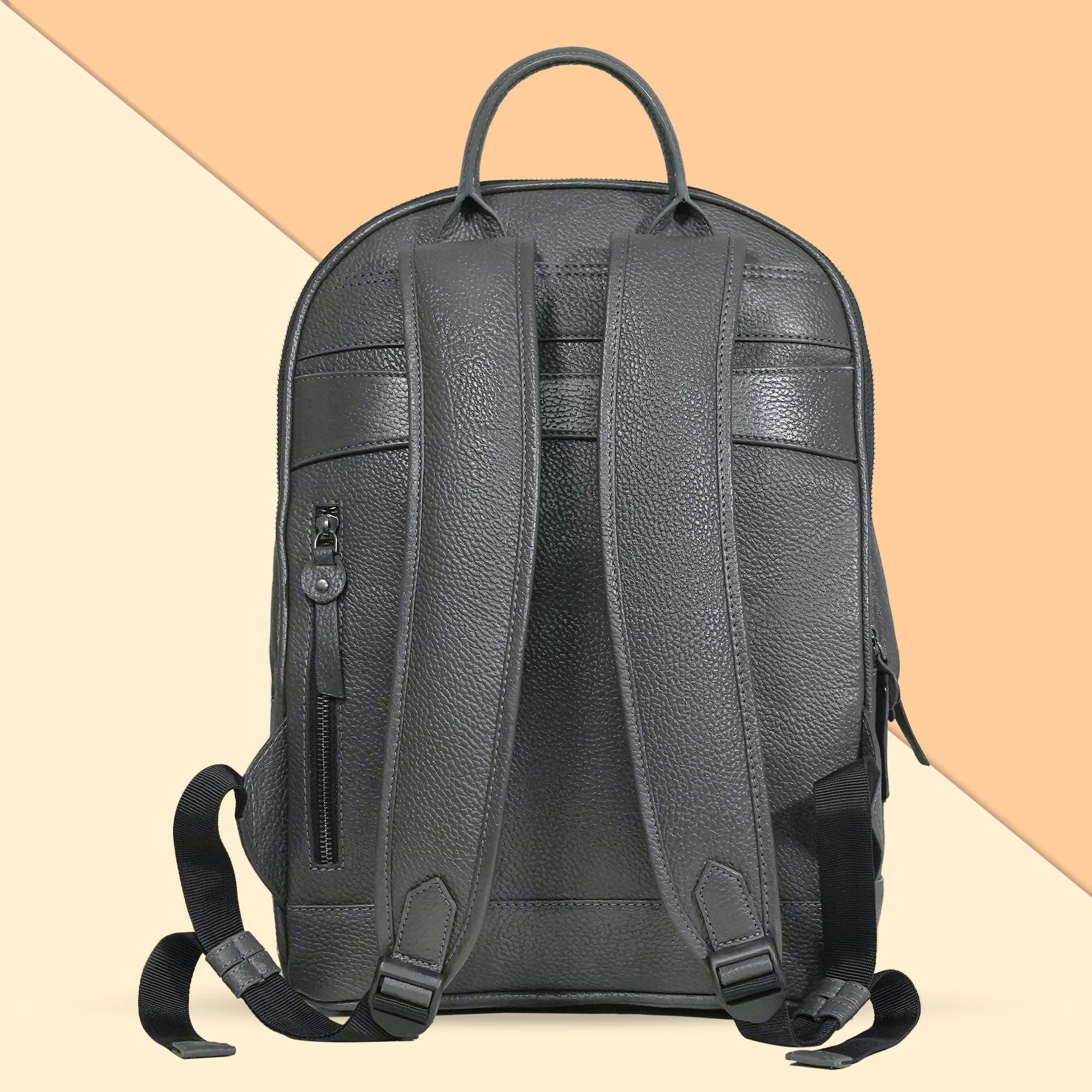 Noir Trek – Pebbled Black | Premium Travel & Lifestyle Bag
