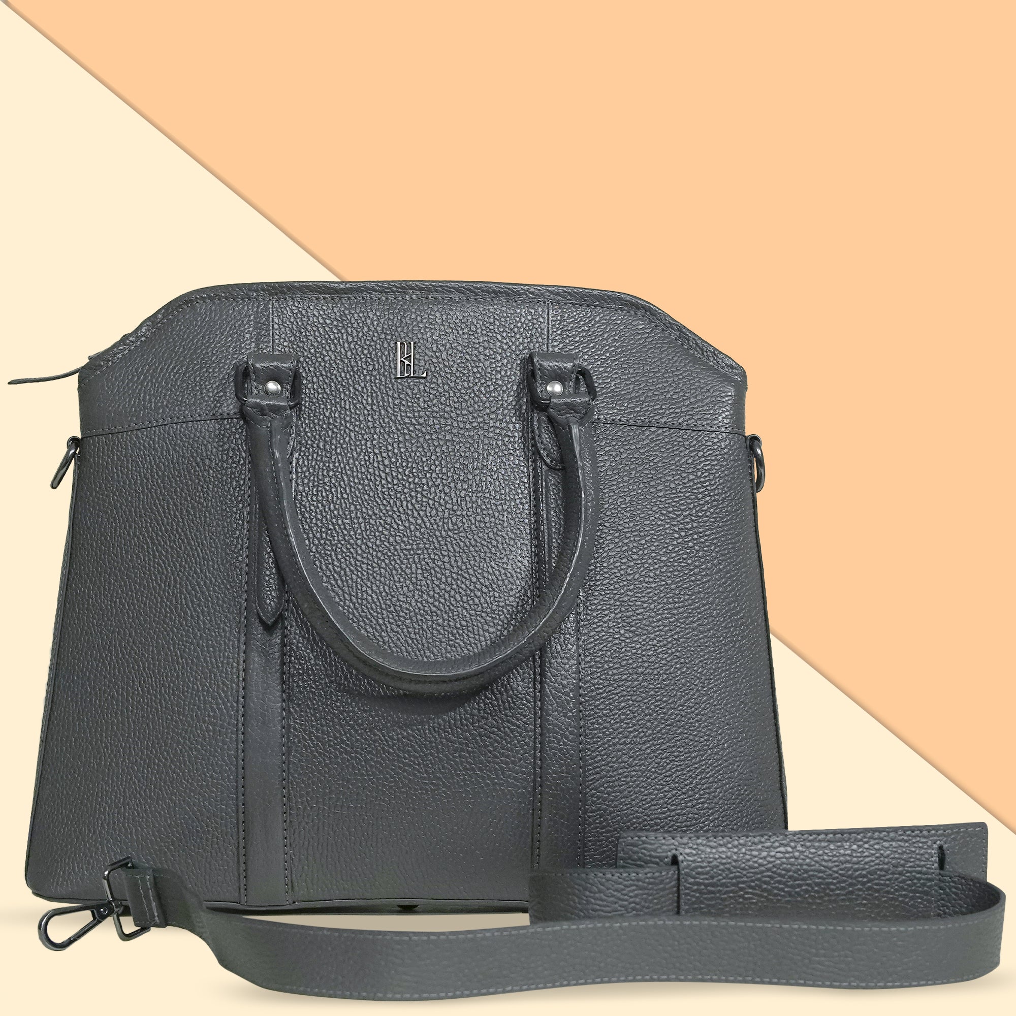 Eva Handbag – Pebbled Black | Premium Travel & Lifestyle Bag