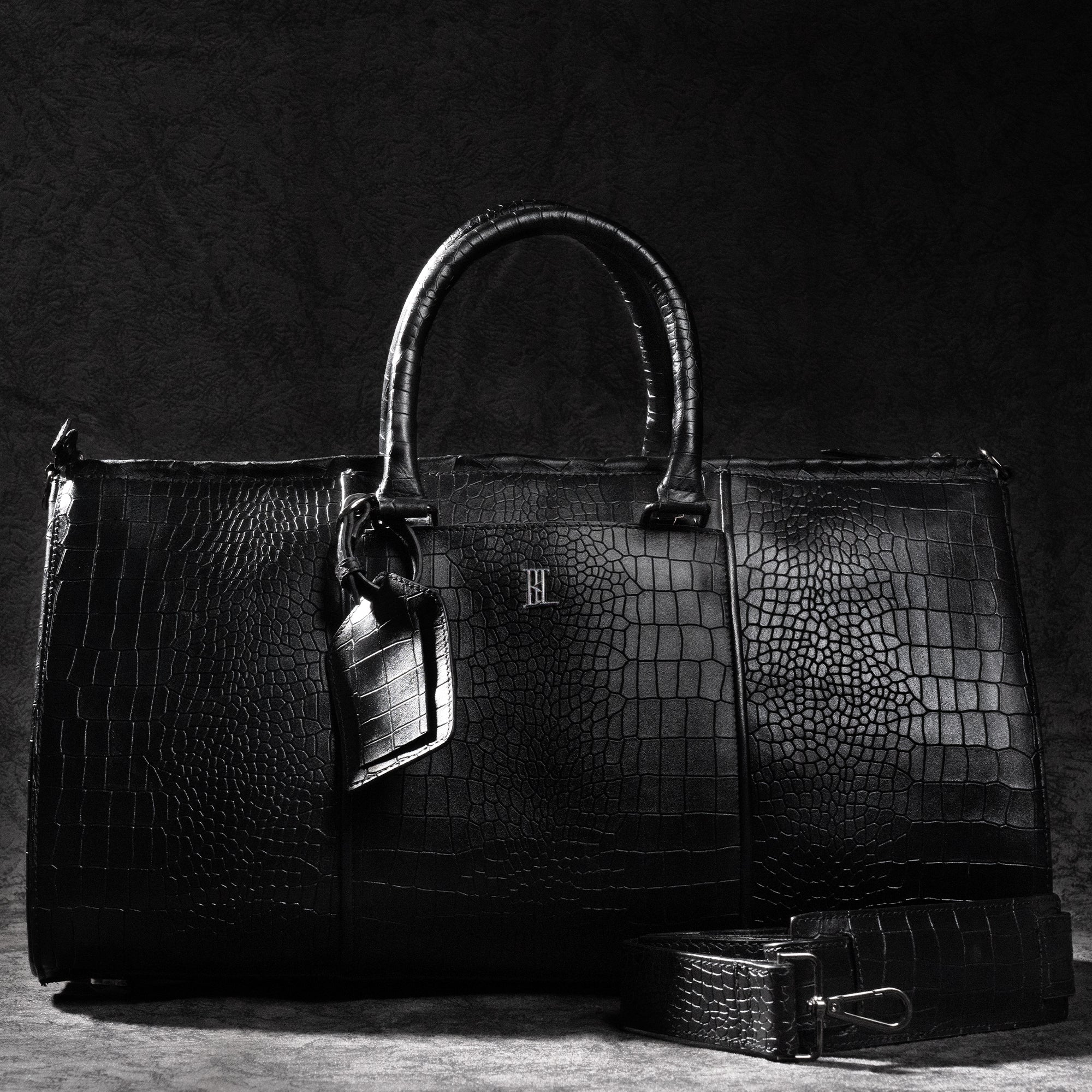 Knight Duffle – Croc Black | Premium Travel & Lifestyle Bag
